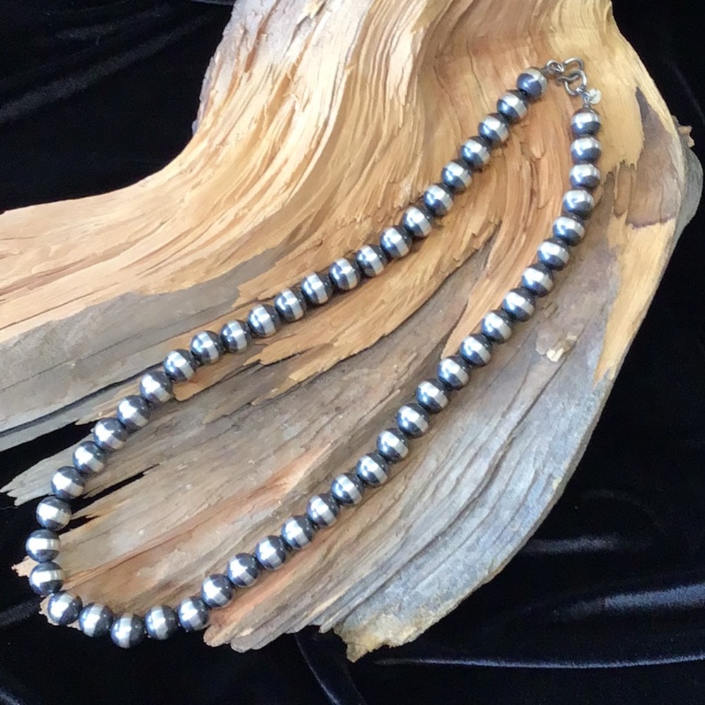 Navajo Pearl Necklace